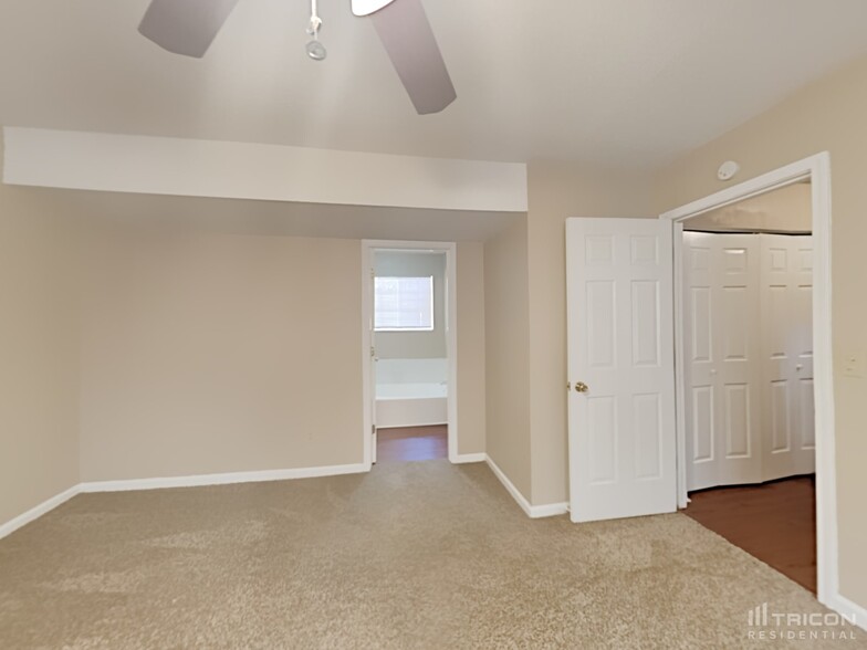 Building Photo - 1684 Watercrest Cir
