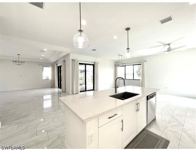 Building Photo - 4959 Brigata Wy