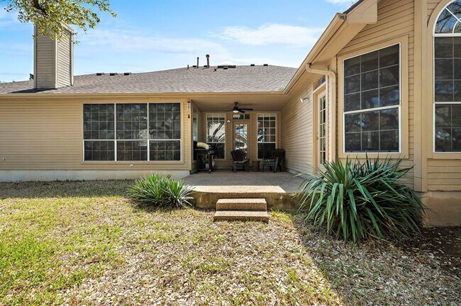 Building Photo - 10900 Peale Ct