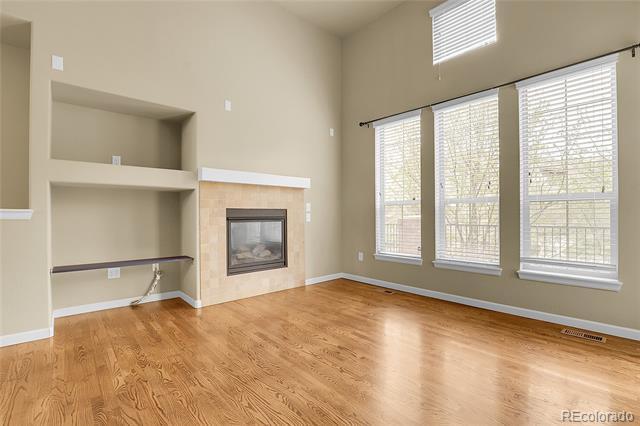 Building Photo - 1000 Elmhurst Dr