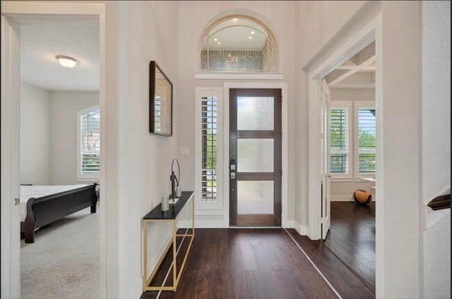 Building Photo - 26 Argosy Bend Pl