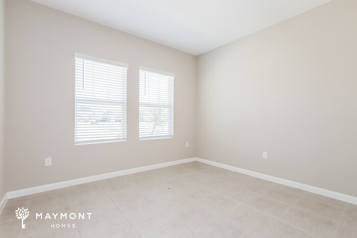 Building Photo - 360 Kenilworth Dr