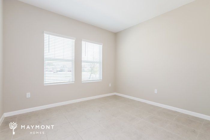 Building Photo - 360 Kenilworth Dr
