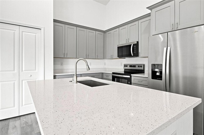Building Photo - 16337 SW 17th Terr Rd