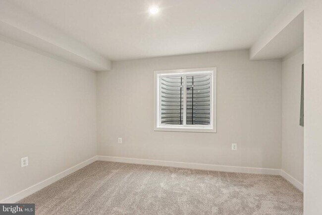 Building Photo - 9005 Owensby Dr