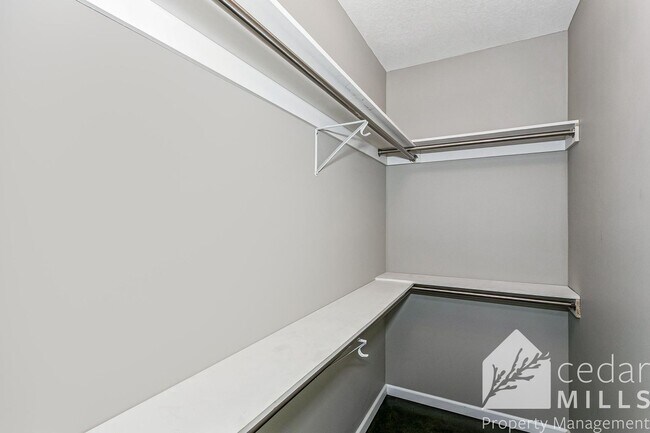 Building Photo - 109 N Main St