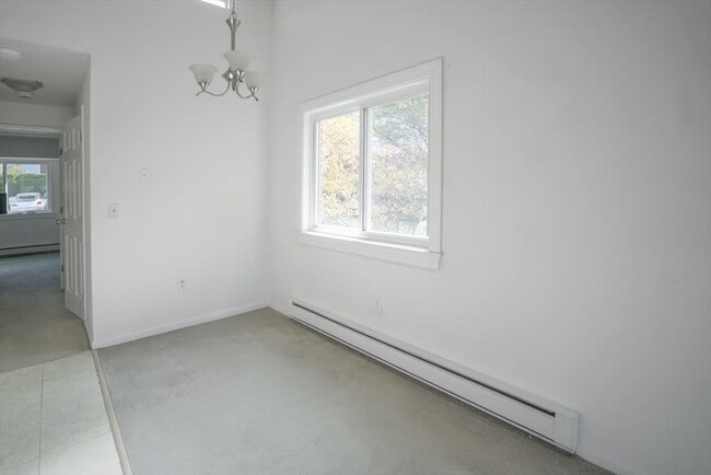 Building Photo - 24 Presidential Dr