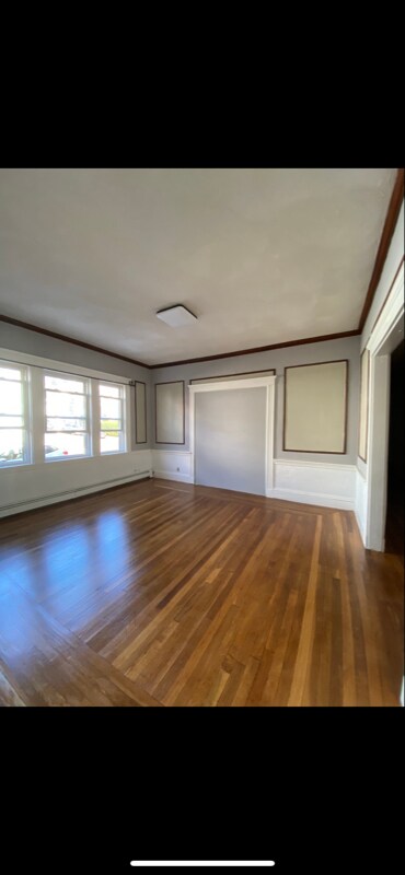 Building Photo - 32 Wolcott St