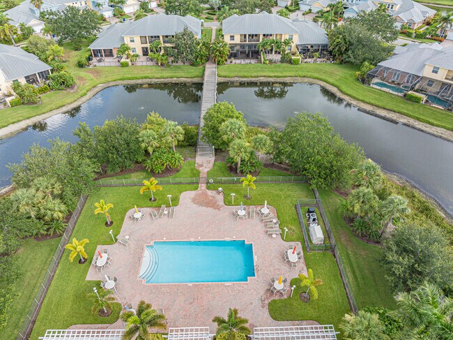 Building Photo - 4570 Bridgepointe Way
