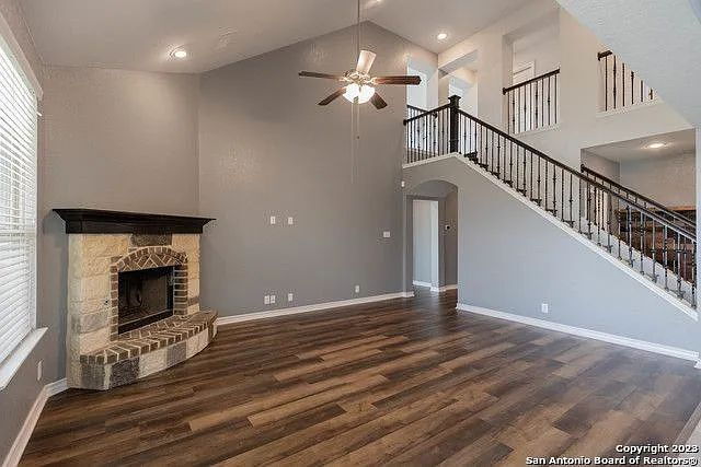 Primary Photo - "Experience Spacious Living in Bulverde: S...