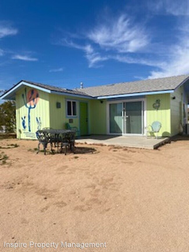 Building Photo - 2 br, 1 bath House - 62812 Lind Lane