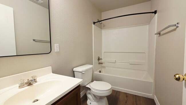 Building Photo - The Gardens at Summit 3 Bedroom Townhome
