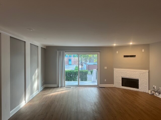 Building Photo - 274 Main Sail Ct