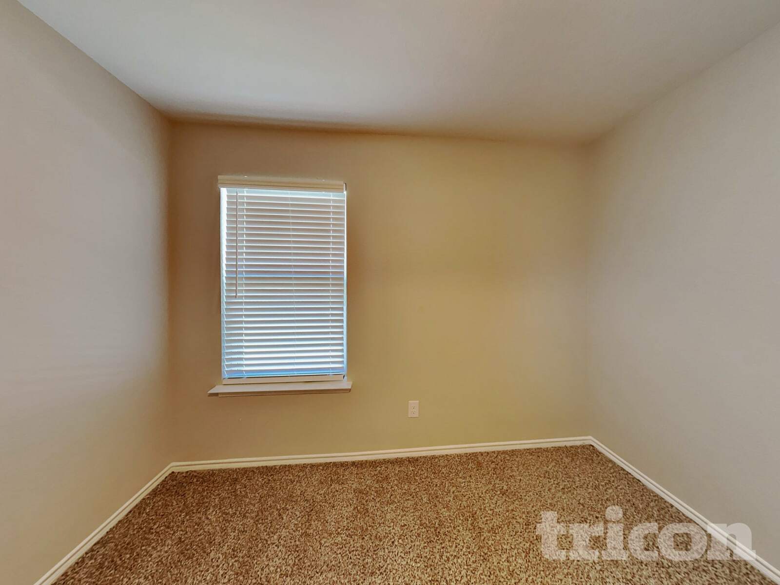 Building Photo - 957 Newby Ln