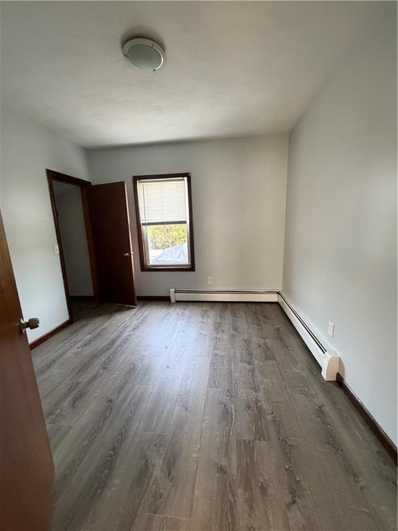 Building Photo - 263 Bourne Ave