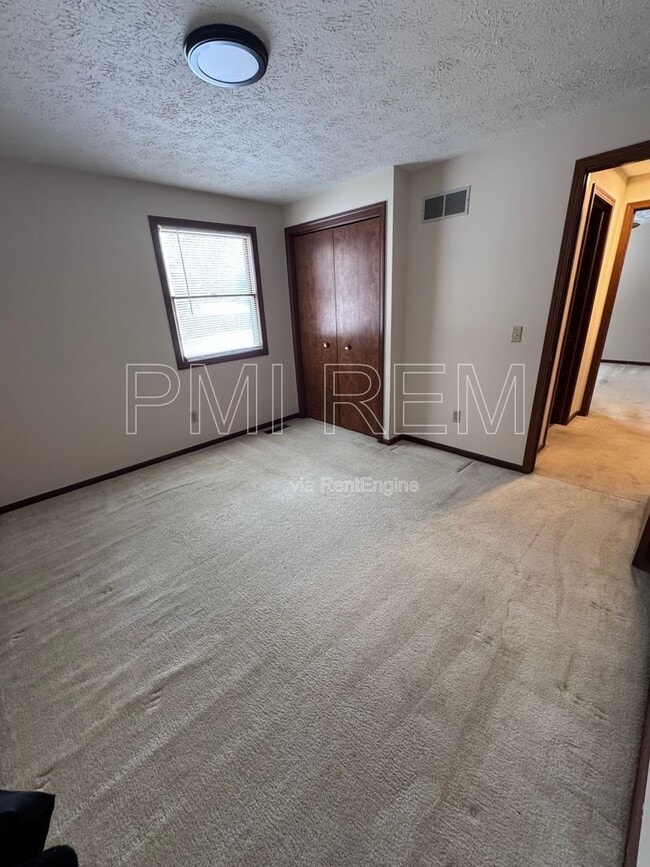 Building Photo - 1532 Lupe Ave NW