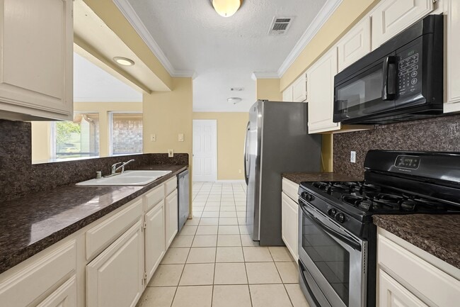 Building Photo - 3626 Storm Creek Dr