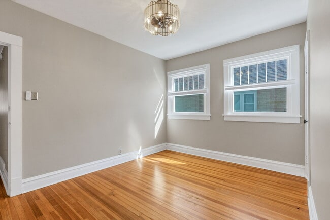 Building Photo - 3135 W 44th Ave