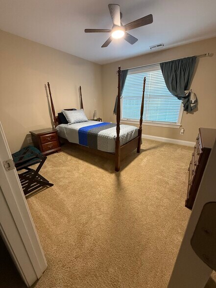 Bedroom - 10851 Bedfordtown Dr