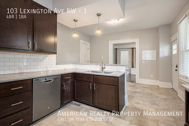 Building Photo - 103 Lexington Ave NW