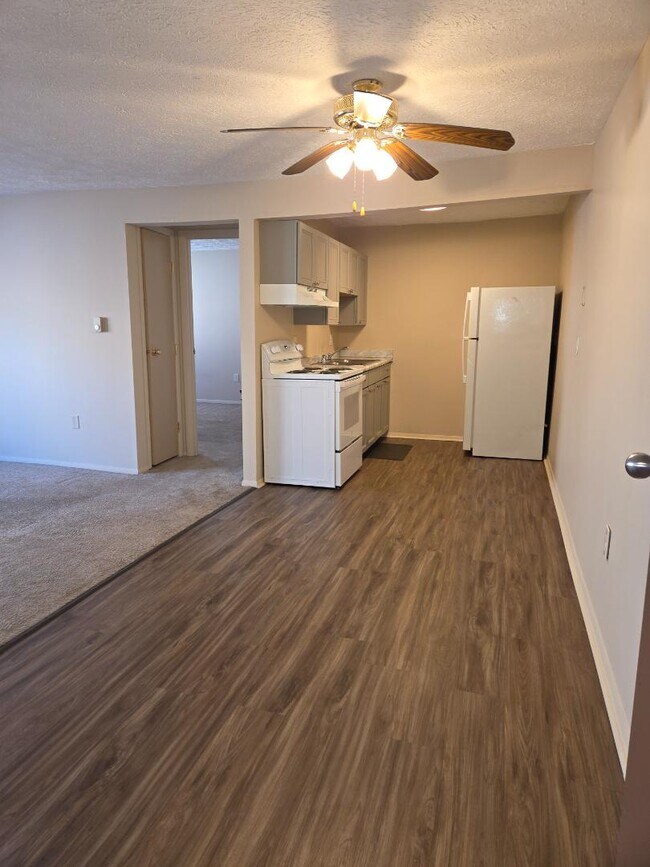 Building Photo - 3883-3885 Bennett Rd. - Bldg 1, #4