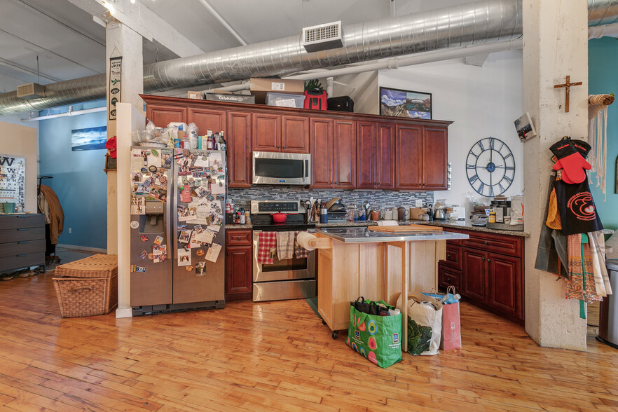 Kitchen - 428 N 13th St