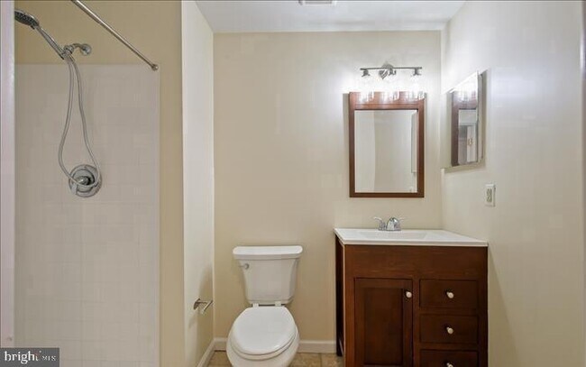 Building Photo - 3970 Burning Bush Ct