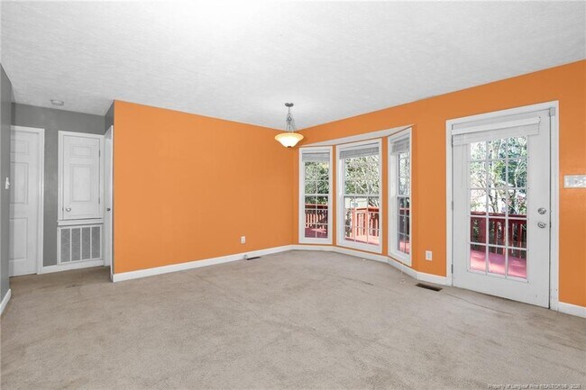 Building Photo - 412 Mangum Ct