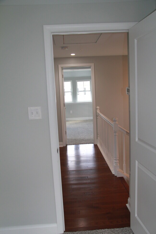 Building Photo - 55 Franklin Ave