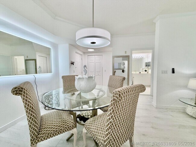 Building Photo - 4404 Tuscany Way