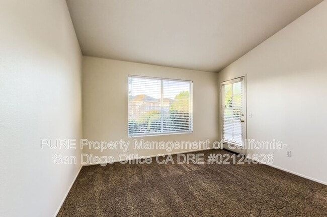 Building Photo - 31977 Arlington Cir