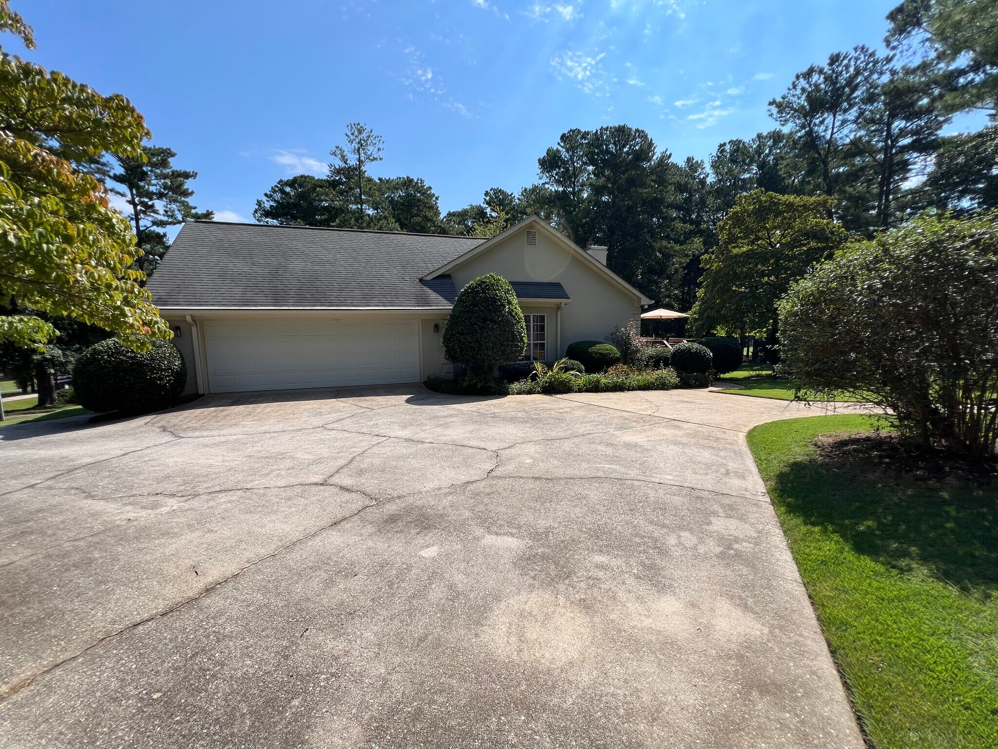 Building Photo - 7064 Brigade Ct