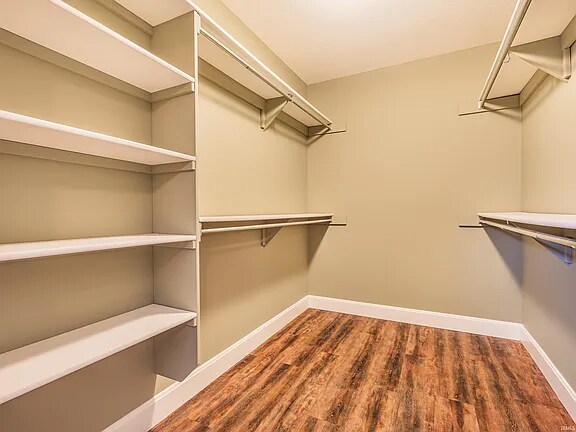 Building Photo - 11297 Belleharbour Cove