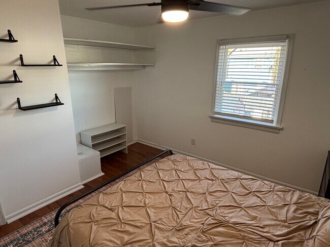 Building Photo - 4708 Leadenhall Dr