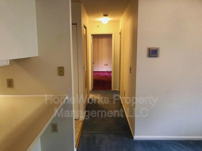 Building Photo - 3800 Meghan Dr