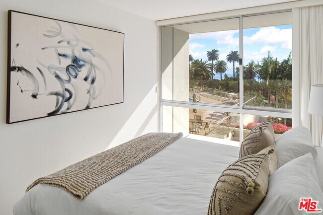 Building Photo - 201 Ocean Ave Ext