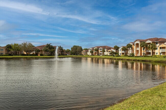 Building Photo - 281 SW Palm Dr