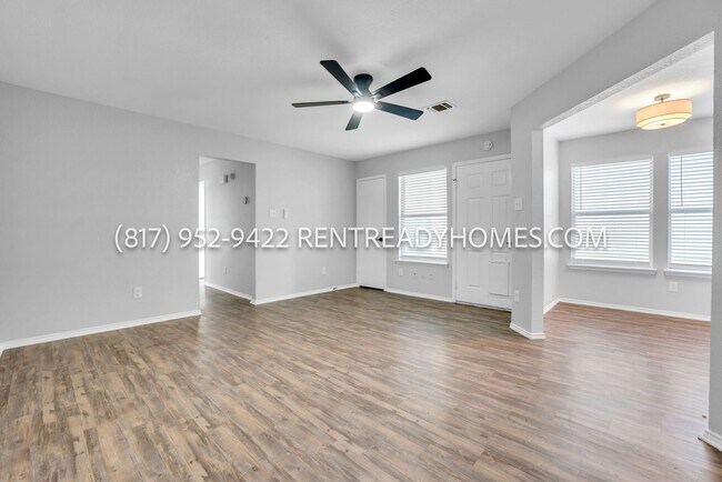 Building Photo - 1508 Pine Ln