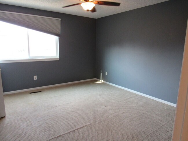 Building Photo - Condo In Arvada close to light rail
