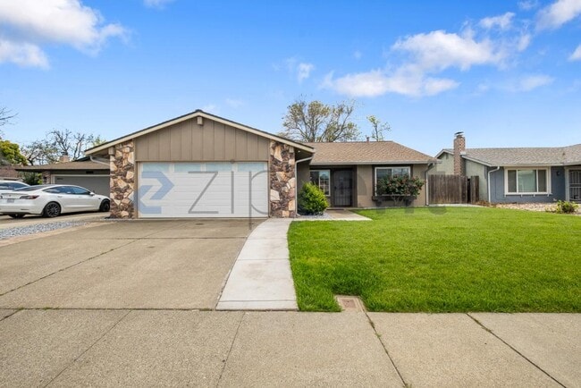 Building Photo - 208 Richard Pl