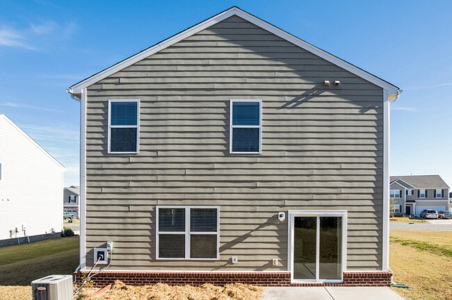 Building Photo - 2011 Blue Stream Ln