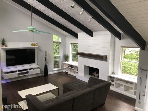 Building Photo - 3 br, 2 bath House - 570 Ramsdale Dr