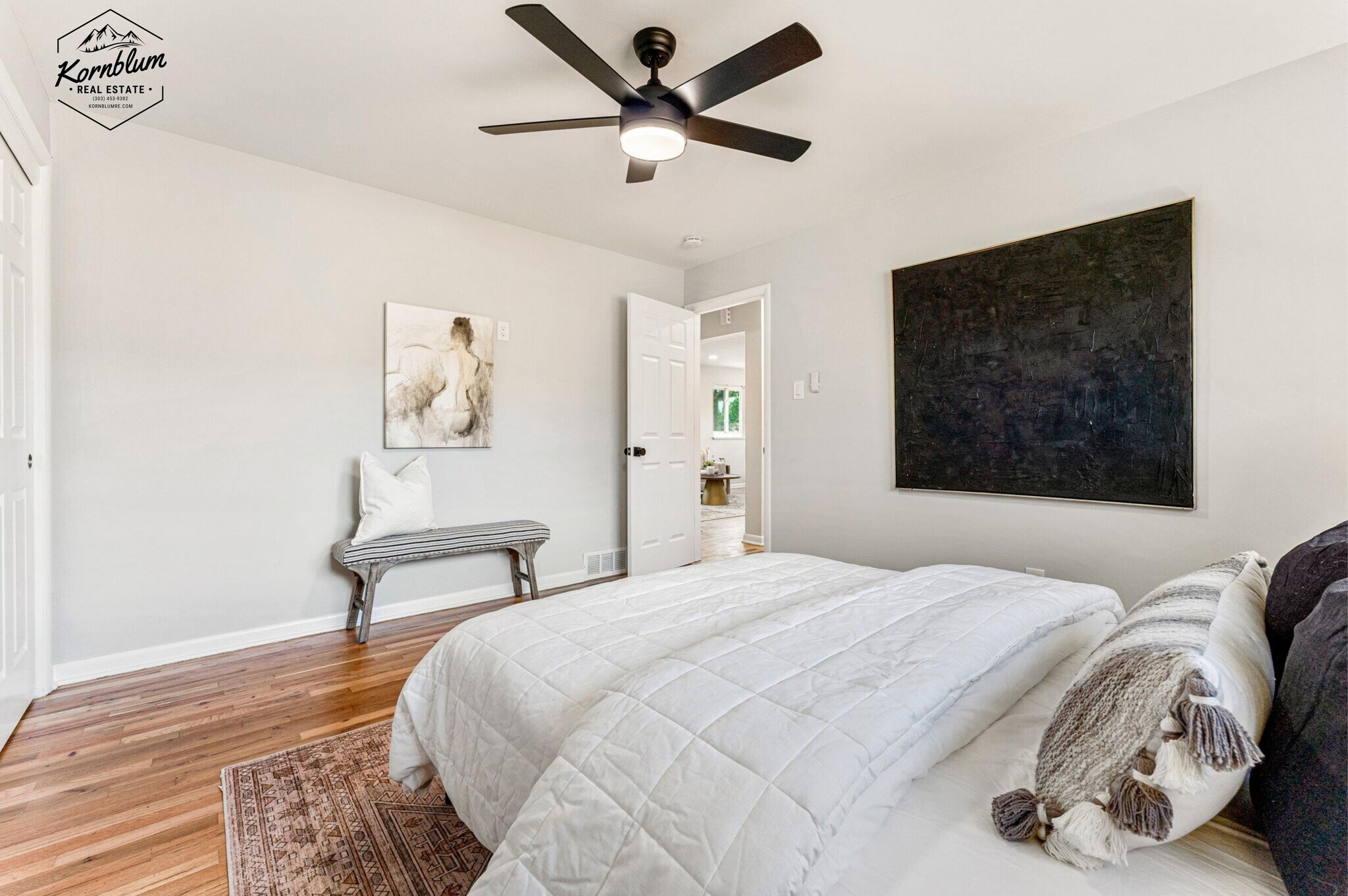 Main level bedroom 1 - 3528 Krameria St