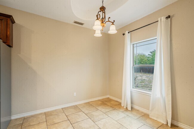 Building Photo - 104 Running Bear Trail