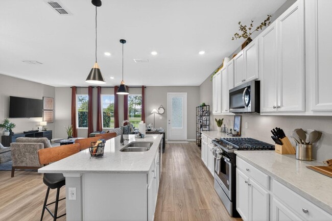 Building Photo - 700 Benoi Dr