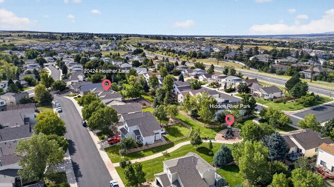 Building Photo - Spacious 4 Bed, 3 Bath Home in the Heart Of Parker, Colorado!