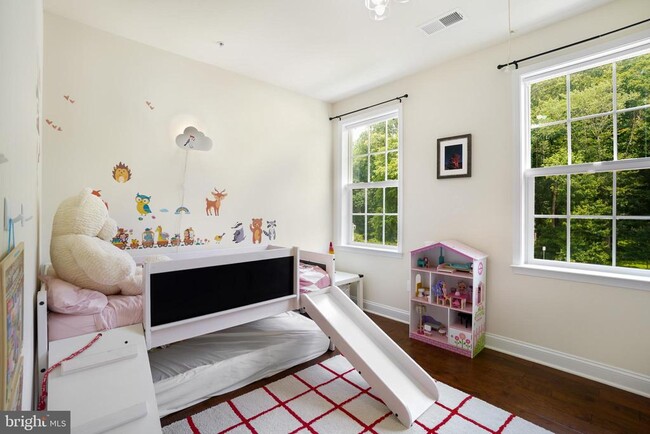 Building Photo - 12609 Hallman Ct