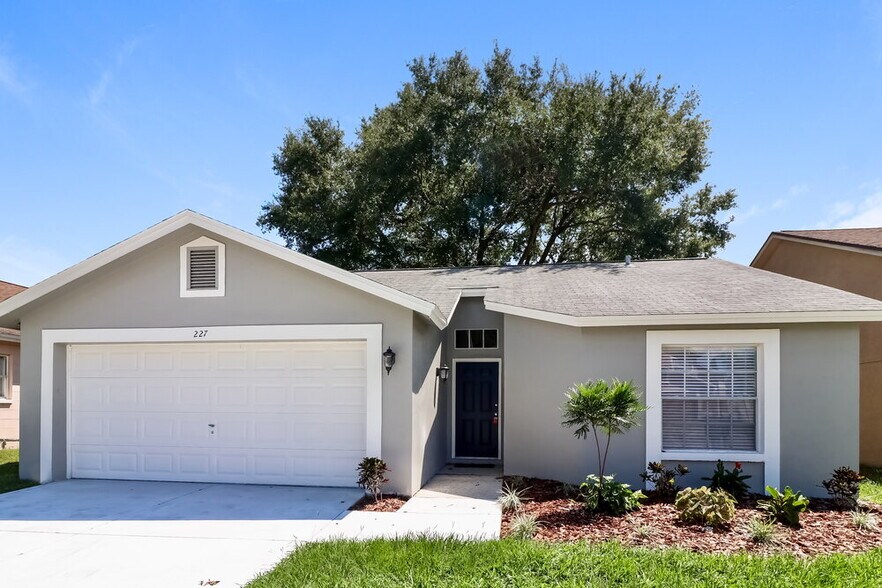 Primary Photo - 227 Belfort Pl