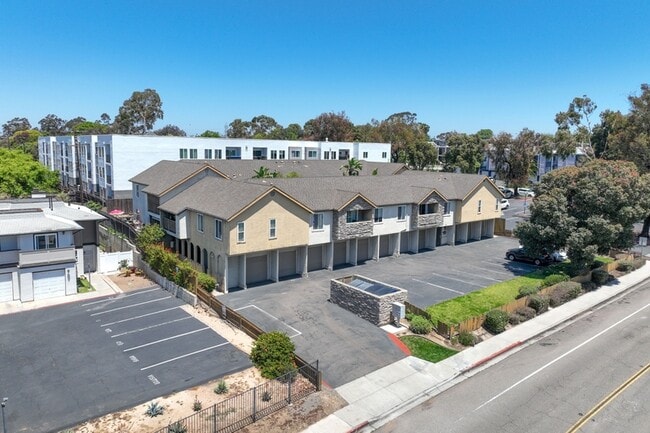 Building Photo - 7750 Stalmer St
