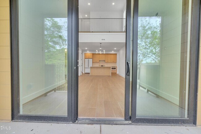 Building Photo - 29 Enterprise St